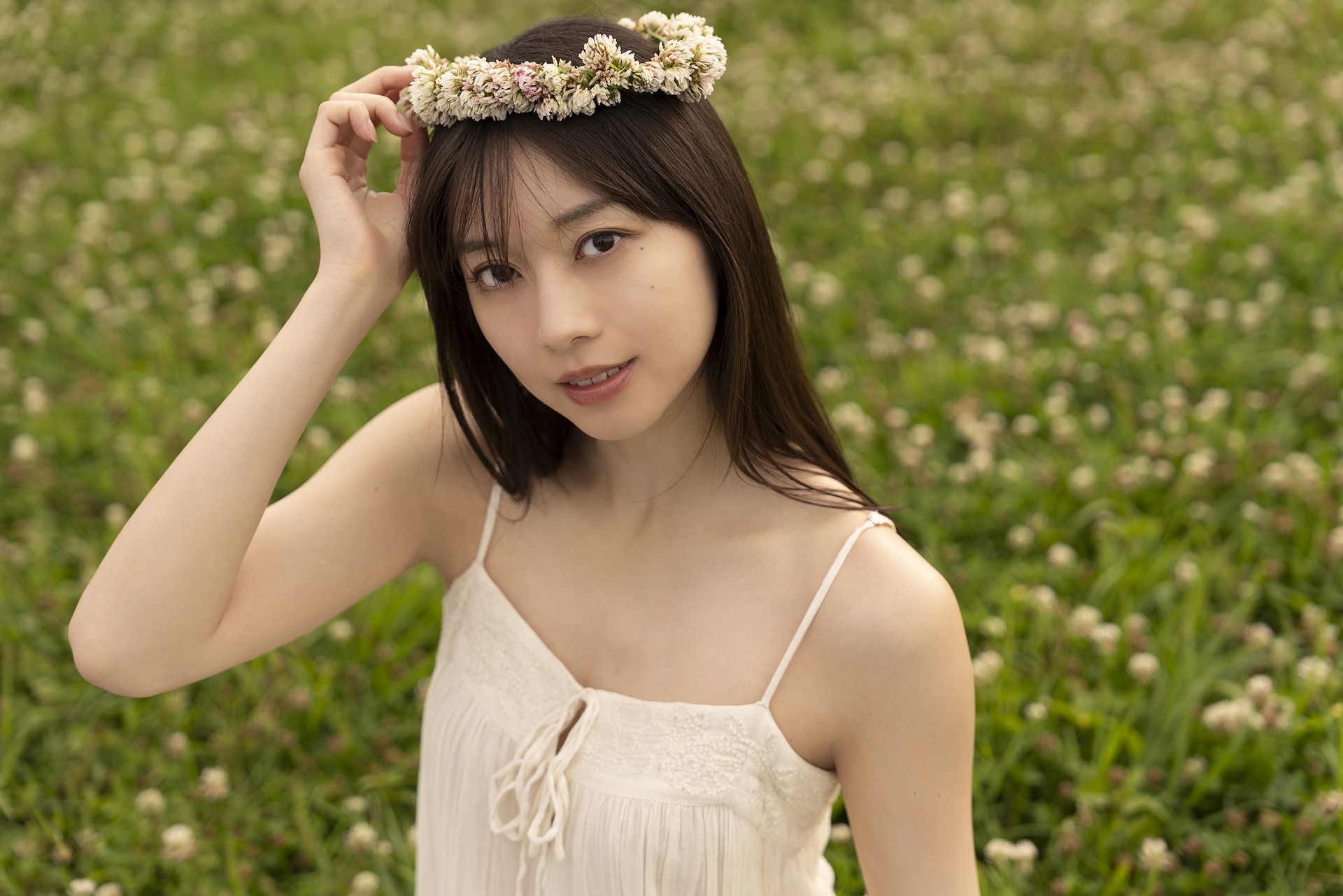 モーニング娘。牧野真莉愛の完成形がここに、最後の写真集が急遽発売決定