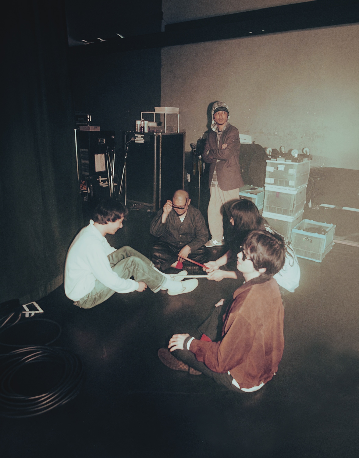 Hedigan'sツーマン企画「AWAI」今年は東阪で開催、Zepp新宿ライブ音源も配信開始
