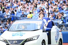リリーフカーで登場した藤嶌果歩（日向坂46）。