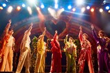 THE SUPER FRUIT「ONE FLOWER HALL TOUR2026」の様子。