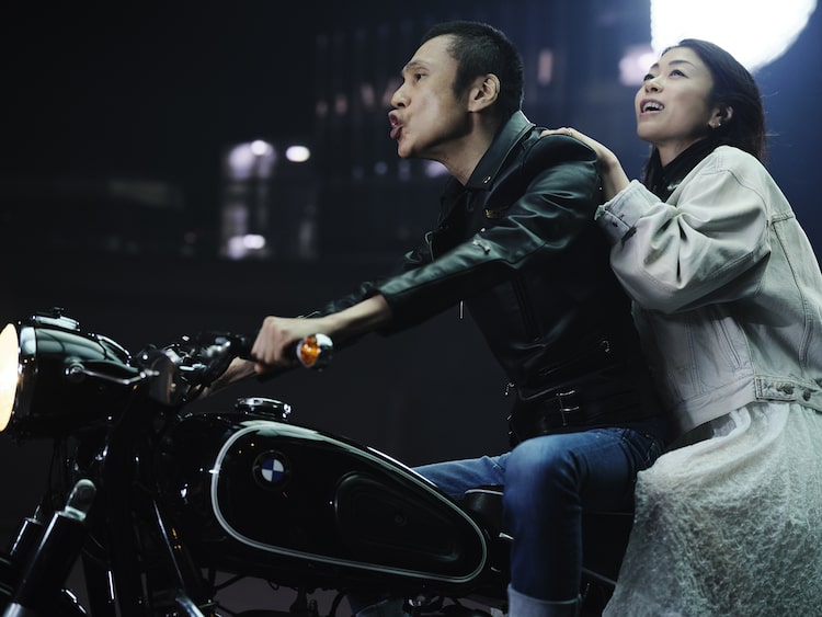 宇多田ヒカルと甲本ヒロトのコラボ曲リリース