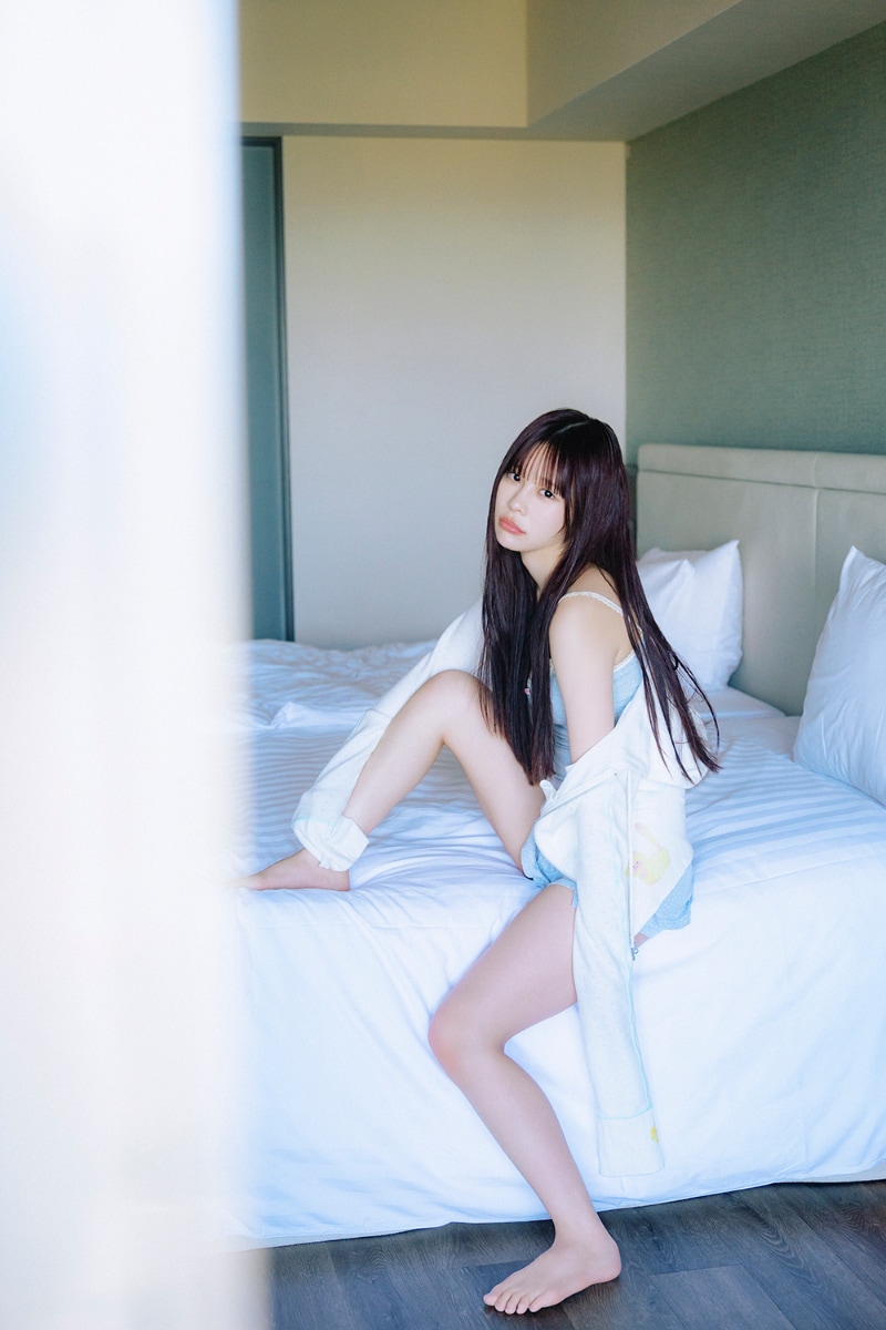 村川緋杏（CANDY TUNE）1st写真集の掲載カット。 [画像ギャラリー 4/6
