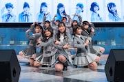 RE-GE「0秒前」のリリース記念イベント サンシャインシティ 噴水広場公演の様子。