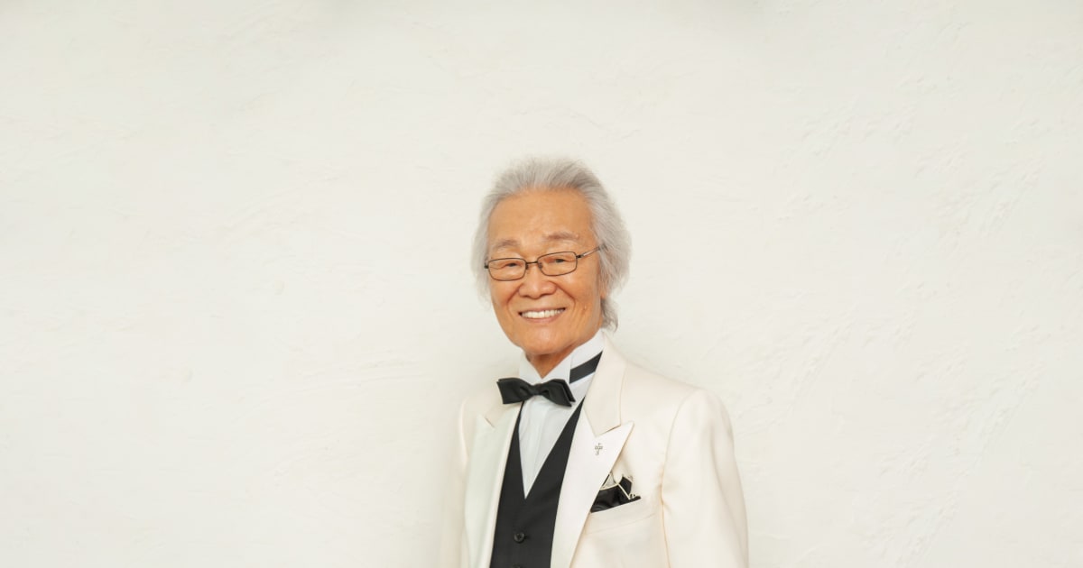 「今日でお別れ」で知られる菅原洋一が92歳で死去、日本におけるタンゴの発展に尽力