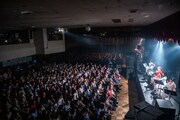 フィロソフィーのダンス「Sing for Philosophy byライブナタリー」の様子。