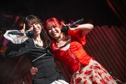木葭のの（左）と日向ハル（右）。