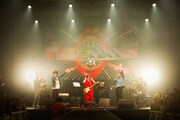 the telephonesと菅原卓郎（9mm Parabellum Bullet）とROY（THE BAWDIES）。（撮影：内村祐貴）