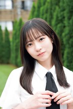 正源司陽子の写真を使用した図書カード。