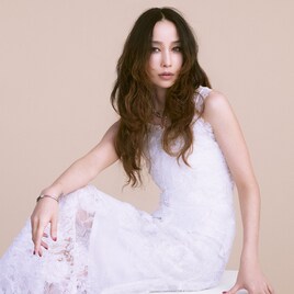 中島美嘉の新曲「祈り、終われば」MV公開、楽曲提供のヒトリエ・シノダが恋人役で出演