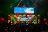 しぐれうい、ぽんぽこ、ピーナッツくん、ういだがー「お気楽KING」披露時の様子。