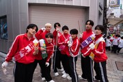 つば男によるクリーンパトロールの様子。