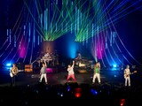 「TUBE LIVE AROUND 2025-2026 Keep On Sailin'」の様子。