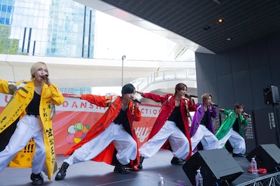 「つば男 FREE LIVE 2026 in 渋谷」の様子。