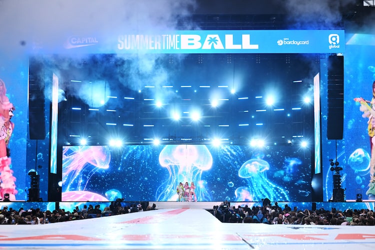 「Capital's Summertime Ball 2026」に出演したXG。