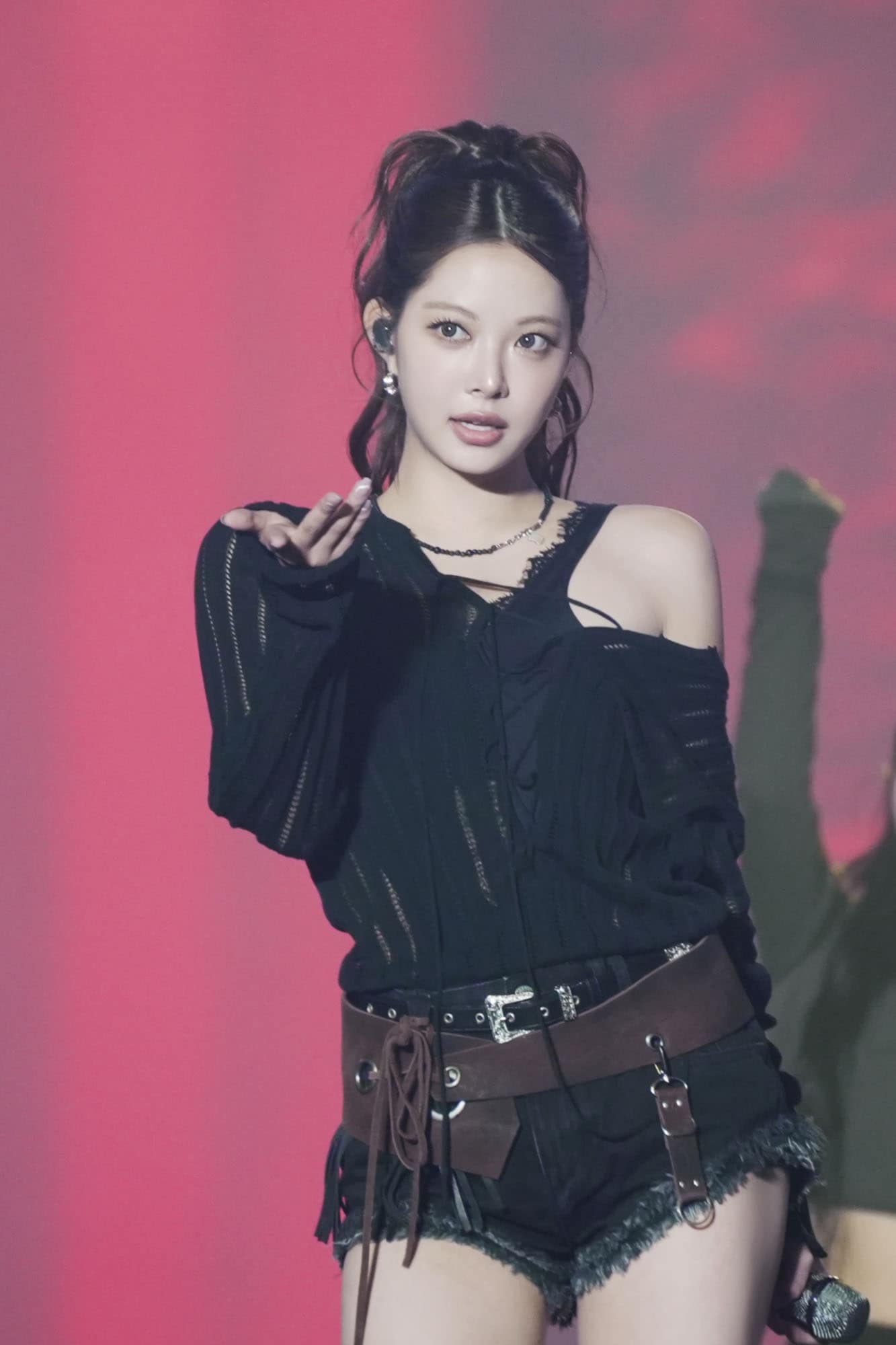 HONG EUNCHAE（LE SSERAFIM）©2026 Weverse Con Festival [画像