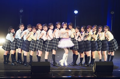 「夢力」をパフォーマンスするSTU48。©STU