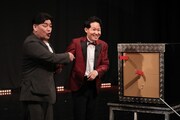 サンドウィッチマン富澤（左）