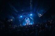 「Mirror,Mirror 7th ONE MAN LIVE『光歌鳴鏡』」の様子。