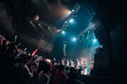 「Mirror,Mirror 7th ONE MAN LIVE『光歌鳴鏡』」の様子。
