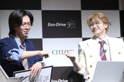 小競り合いをする超特急のリョウガとユーキ。