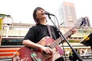 鈴木実貴子（Vo, G / 鈴木実貴子ズ）