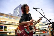 鈴木実貴子（Vo, G / 鈴木実貴子ズ）