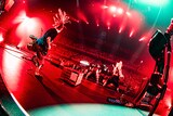 マキシマム ザ ホルモンによるライブの様子。（撮影：齋藤タカヒロ）