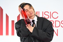 藤井風、内なる愛や神を感じながらパフォーマンス「正直記憶はない」