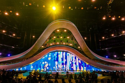 TWSによるライブの様子。（撮影：田中聖太郎写真事務所）