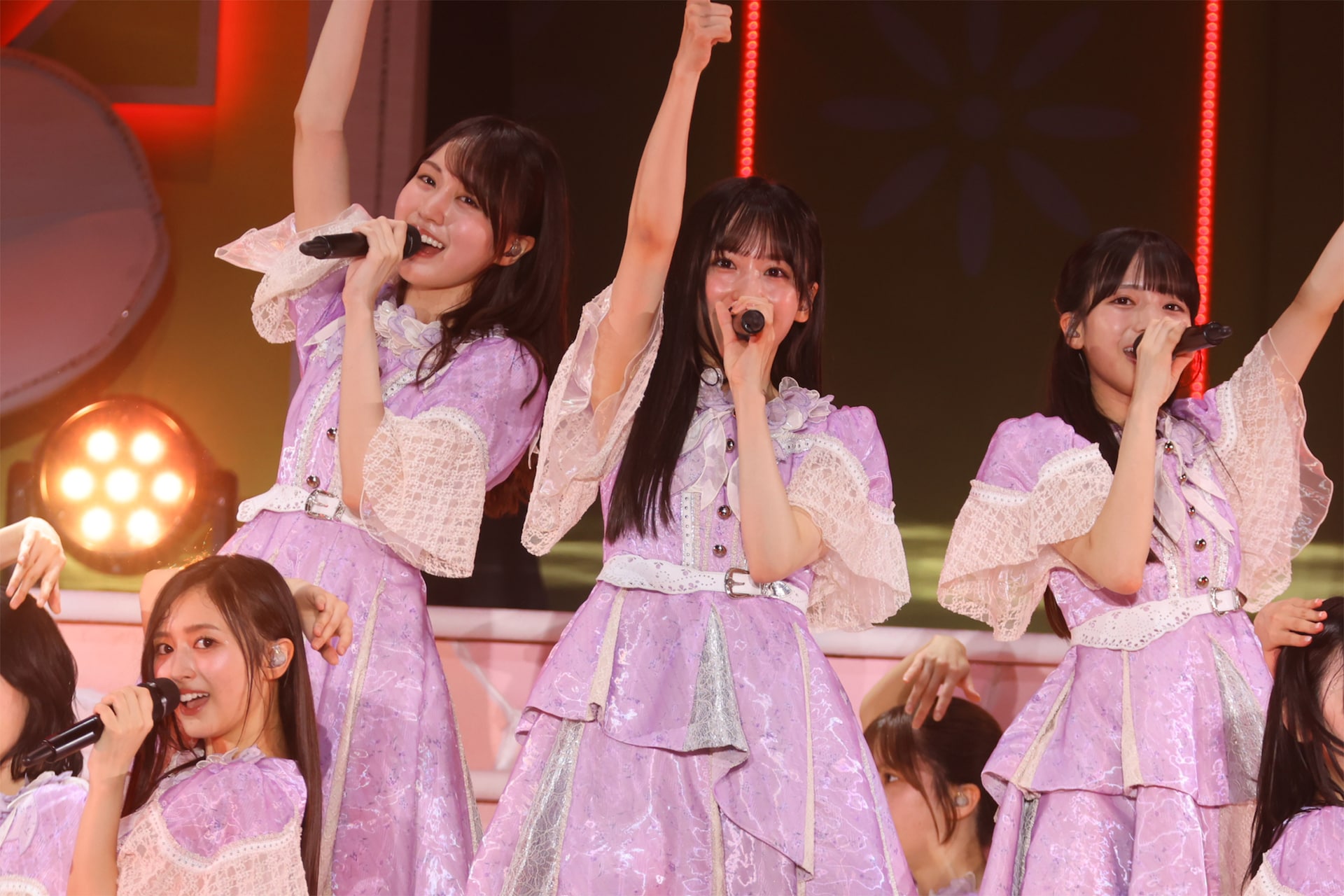真夏の全国ツアー2026」福井・サンドーム福井公演の様子。©乃木坂46LLC