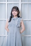 アイドルプロデューサーになった小鳥遊るい（ex. #ババババンビ）。