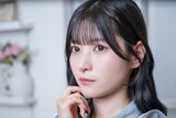 アイドルプロデューサーになった小鳥遊るい（ex. #ババババンビ）。