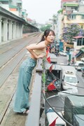 ≒JOYの逢田珠里依1st写真集（タイトル未定）先行カット ©集英社／細居幸次郎