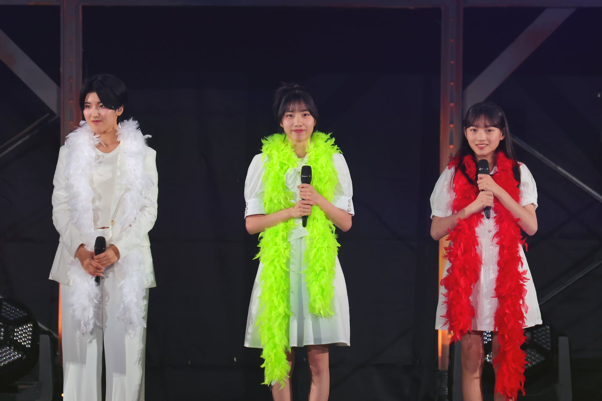 小泉今日子＆中井貴一「ダンスに間に合う」MV公開、思い出野郎Aチーム
