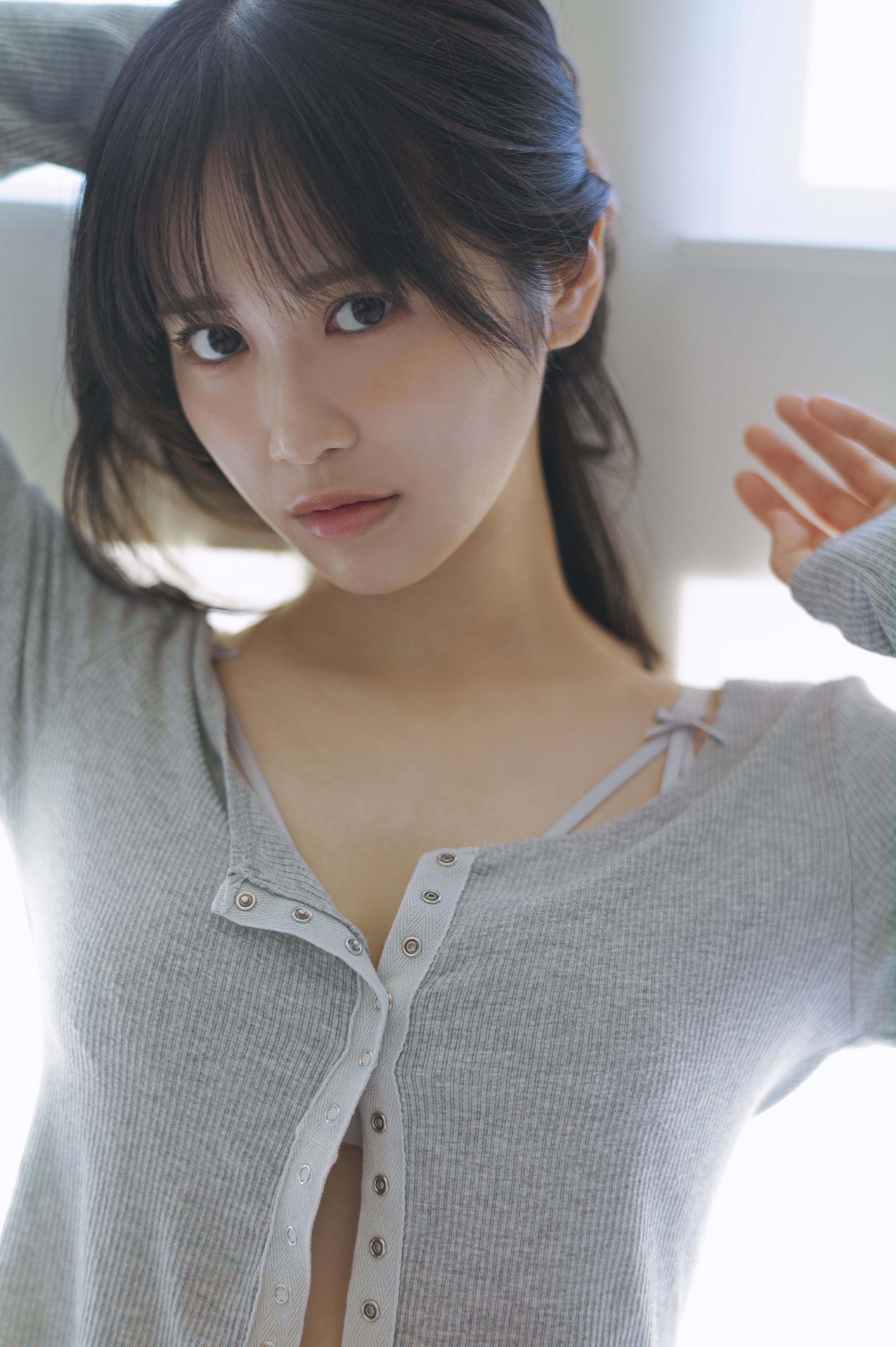 HKT48卒業の宮脇咲良、自身の思いを表現したビジュアルブック発売