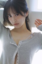 中村舞（STU48）の2nd写真集より。（撮影：細居幸次郎）