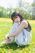 中村舞（STU48）の2nd写真集より。