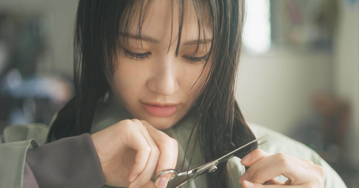 STU48中村舞がロングヘアをバッサリカット、2nd写真集で大人の魅力を見せる