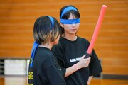 目隠しされたキャン・GP・マイカ。
