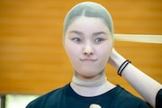 パンストをかぶったキャ・ノン。