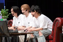 左からリョウガ、ユーキ、橘柊生。