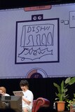 お題の絵を描き上げる橘柊生（DISH//）。