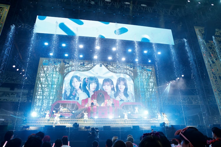 「＝LOVE STADIUM LIVE『Beyond "KYUN"♡』」DAY2の様子。©YOANI / ソニー・ミュージックレーベルズ