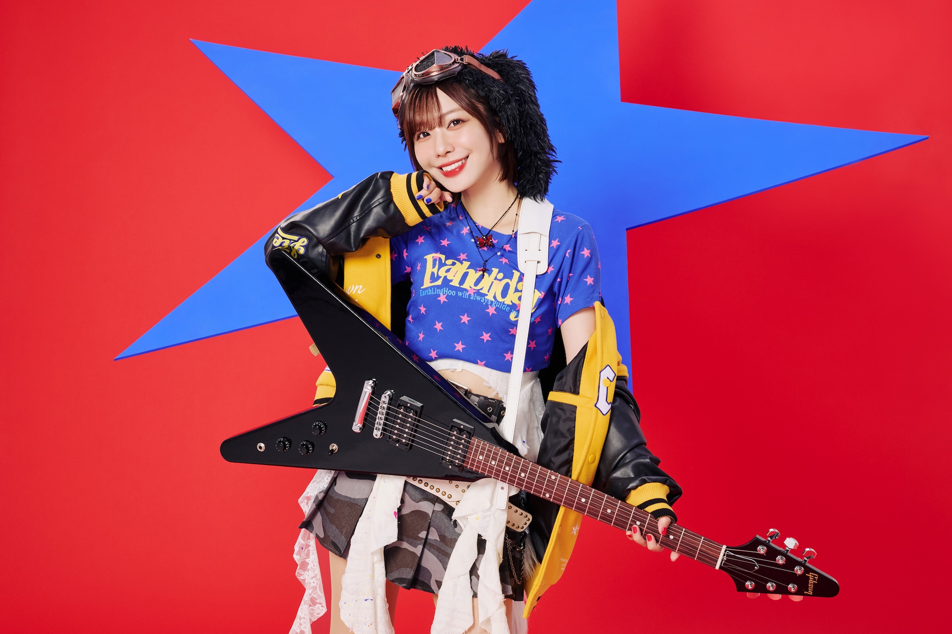 愛美、初EPリリース アジアツアーやツーマンライブも決定 - 音楽ナタリー