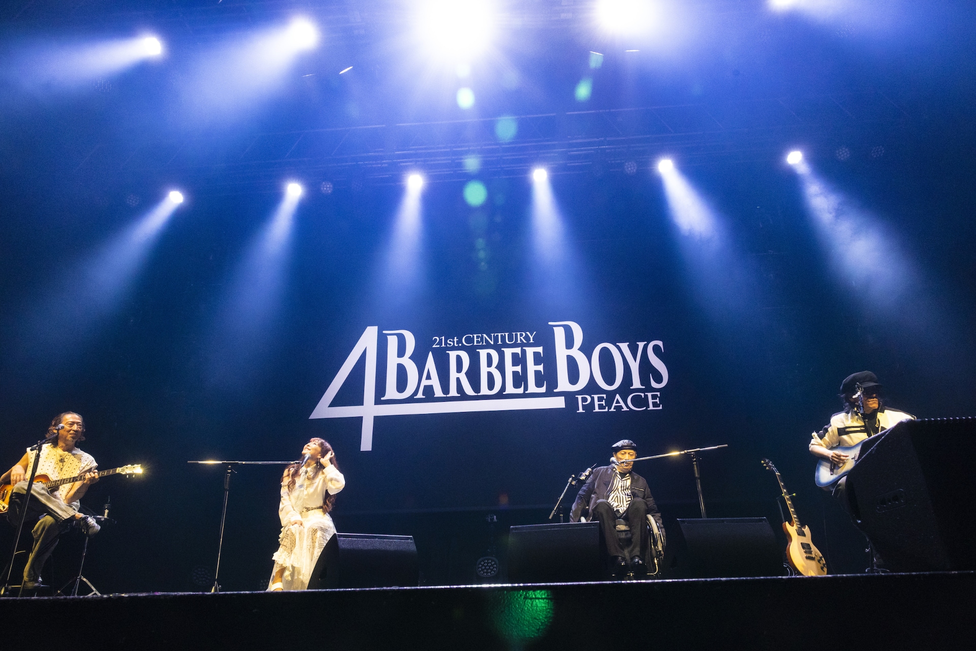 BARBEE BOYS、“4PEACE”になって再起動！新境地突入の6年半ぶりワンマン