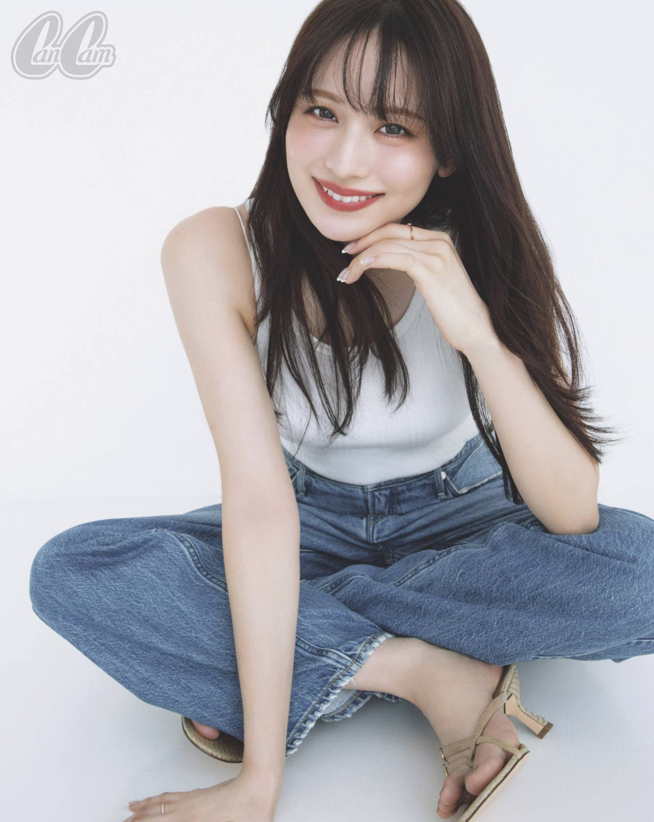 宮脇咲良、矢吹奈子、本田仁美在籍の日韓合同アイドルIZ*ONEが韓国