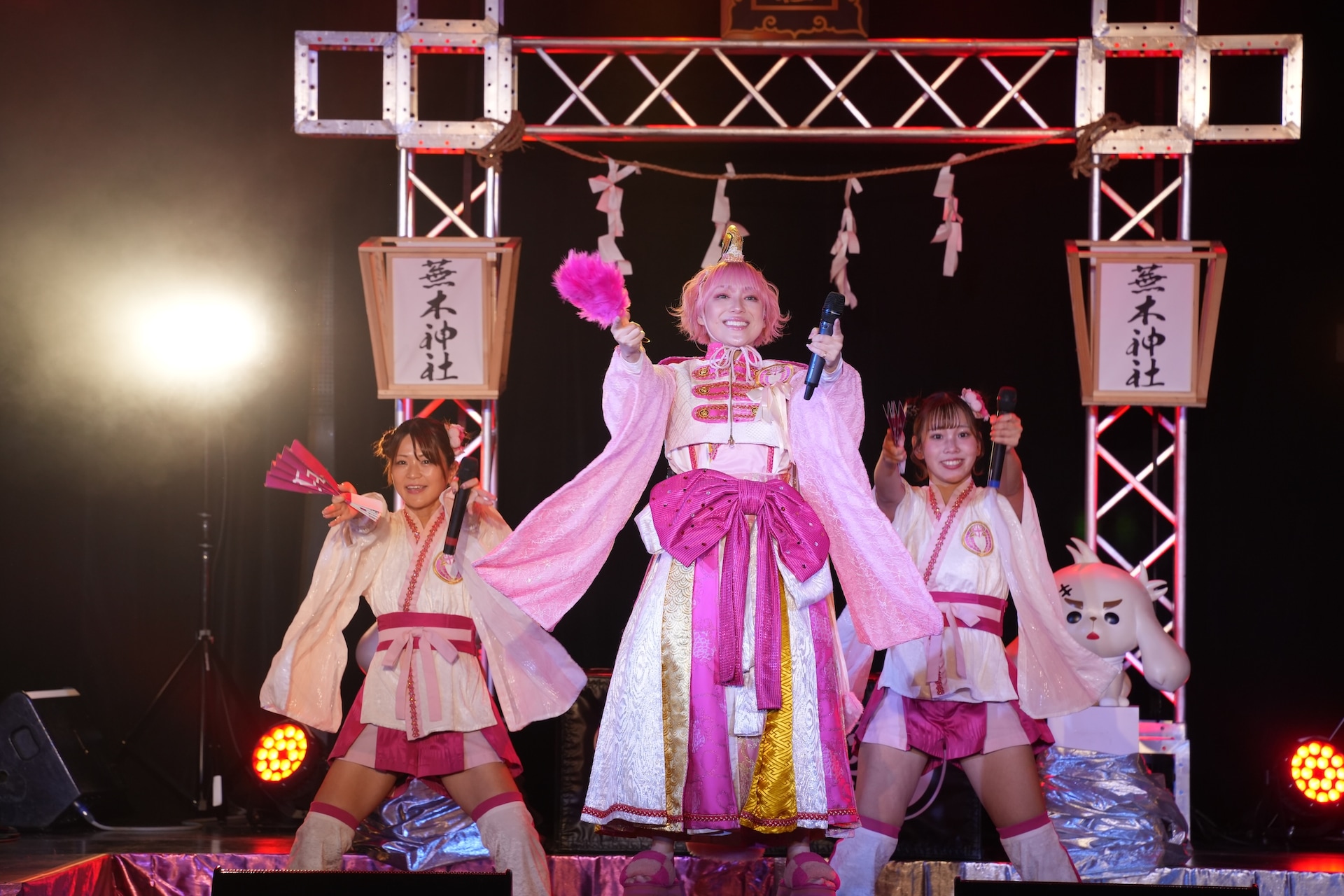 実年齢告白に怒涛の発表連発！ジュリアナの祟り・蕪木蓮お誕生日会はお祭り騒ぎ