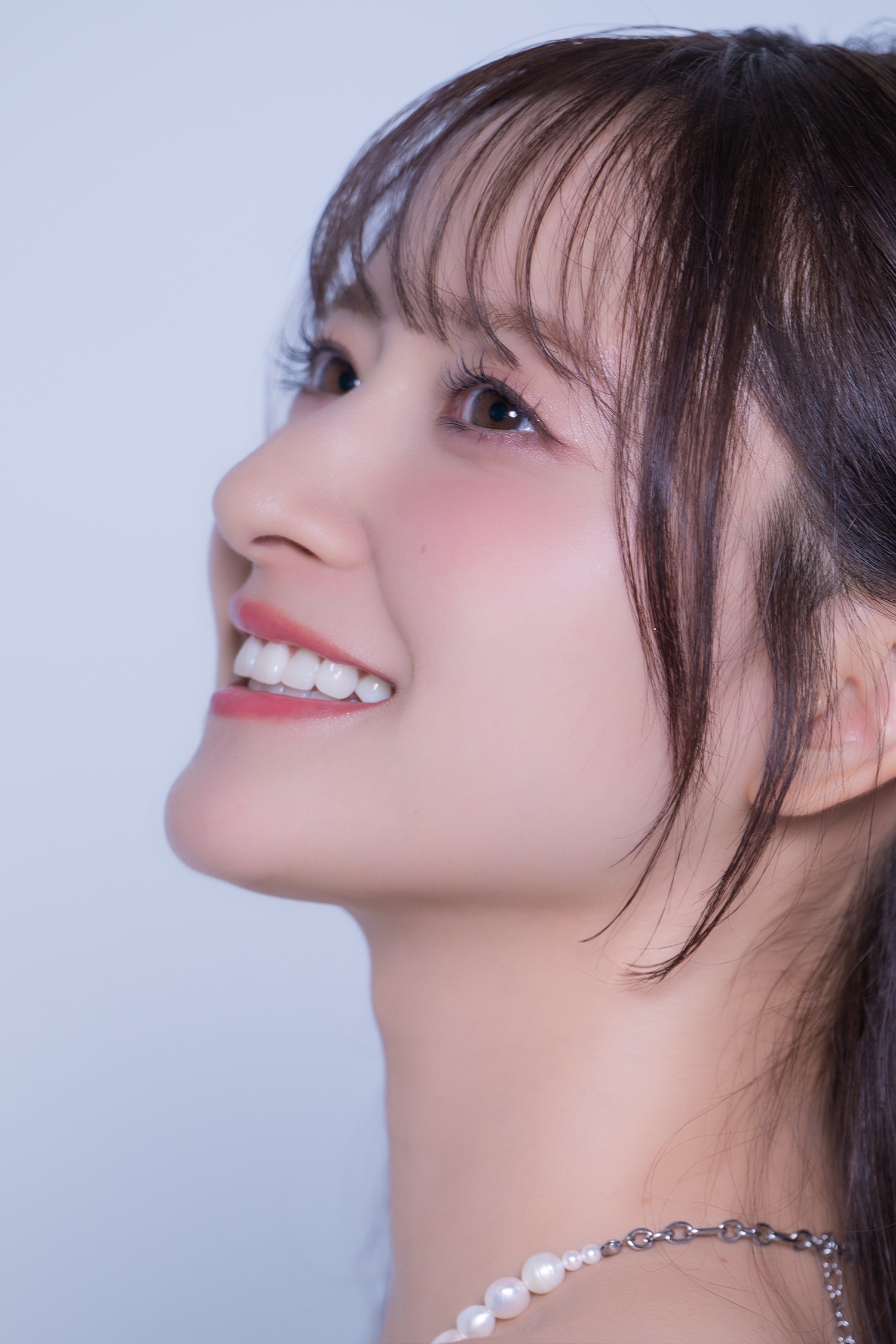 乃木坂46金川紗耶が念願の写真集で憧れのヨーロッパへ、こだわったのは