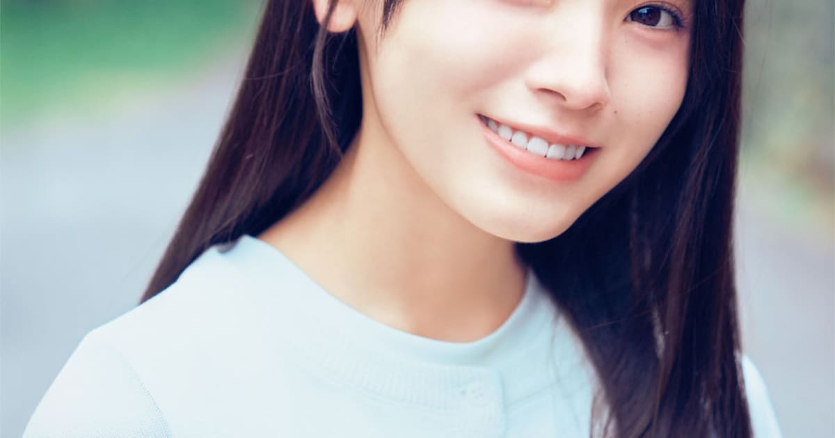 乃木坂46森平麗心が「週刊少年マガジン」初登場、グラビアでさわやかな笑顔