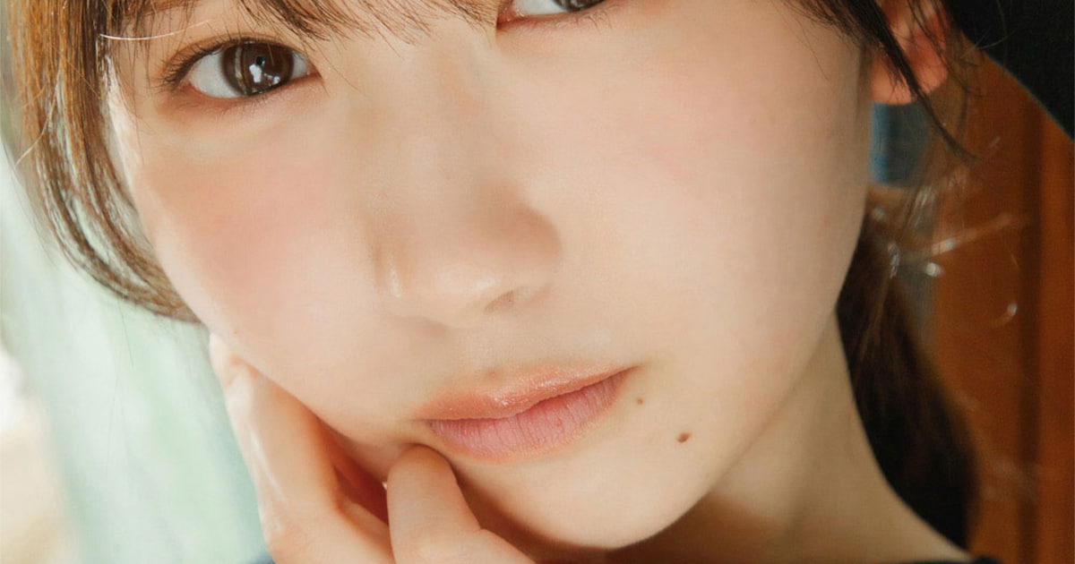 藤嶌果歩、黒衣装で大人びた表情 1st写真集「果実の歩幅」先行カット公開